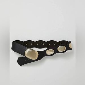 Free People Z & L Europe Yoko Hip Belt  Black Leather with Silver Metal –NEW M/L